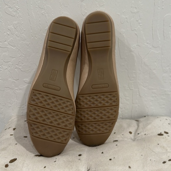 Aerosoles Flats Gold Brown Brand New Office Business Shoes Womans Size 9.5 - Picture 7 of 8
